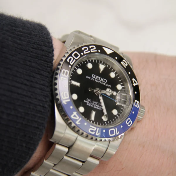 Batman Black Blue - 40mm | GMT - Image 3