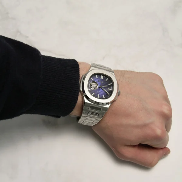 Nautilus Blue Skeleton Open Heart 40mm - Image 5