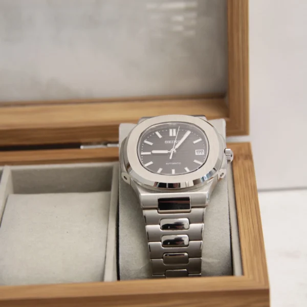 Nautilus Black 40mm - Custom Automatic Watch | NH35 - Image 4