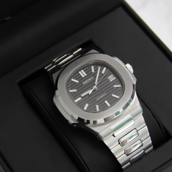 Nautilus Black 40mm - Custom Automatic Watch | NH35 - Image 2